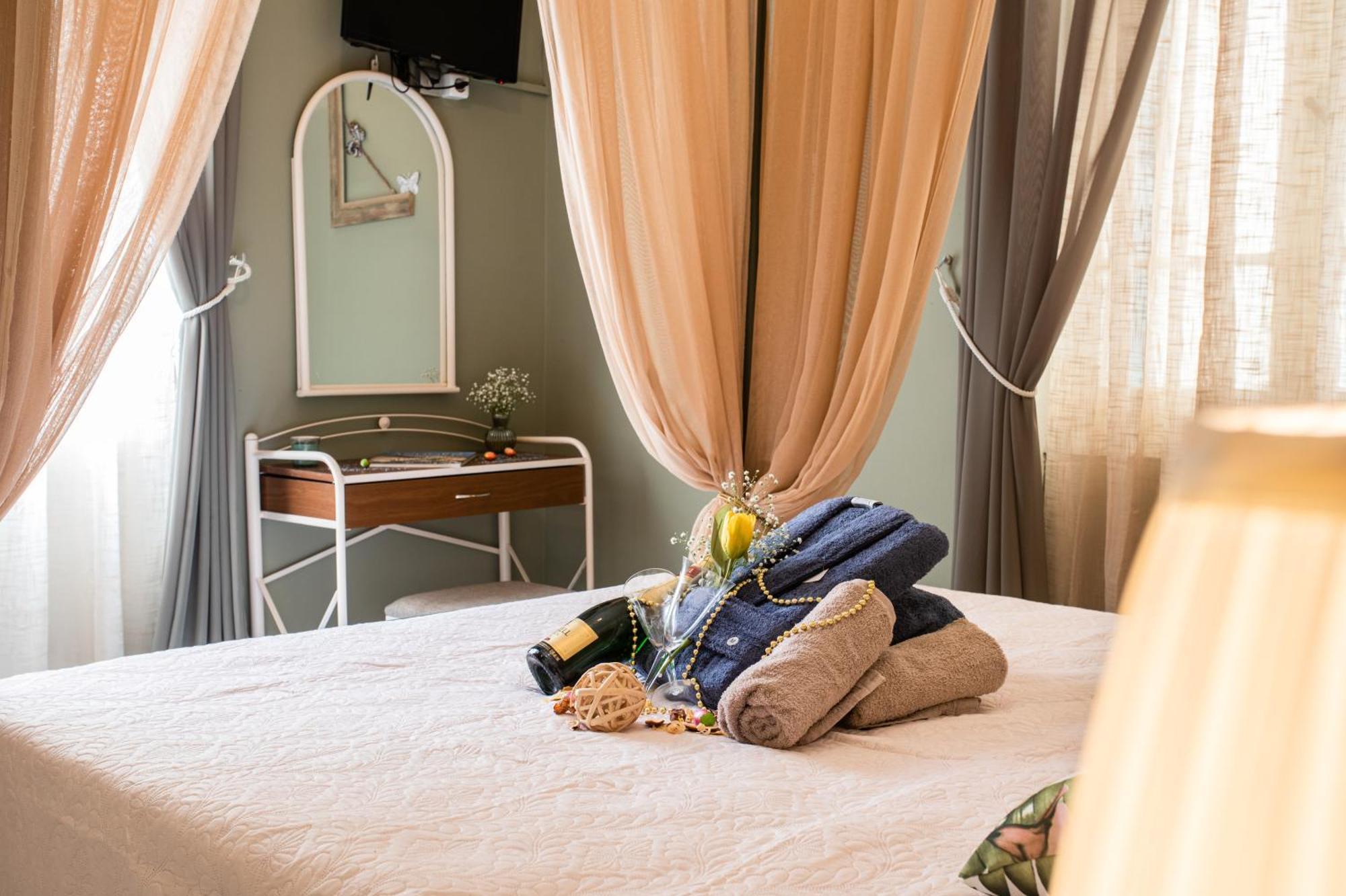 Alegria Simple Economy Rooms Athens Luaran gambar