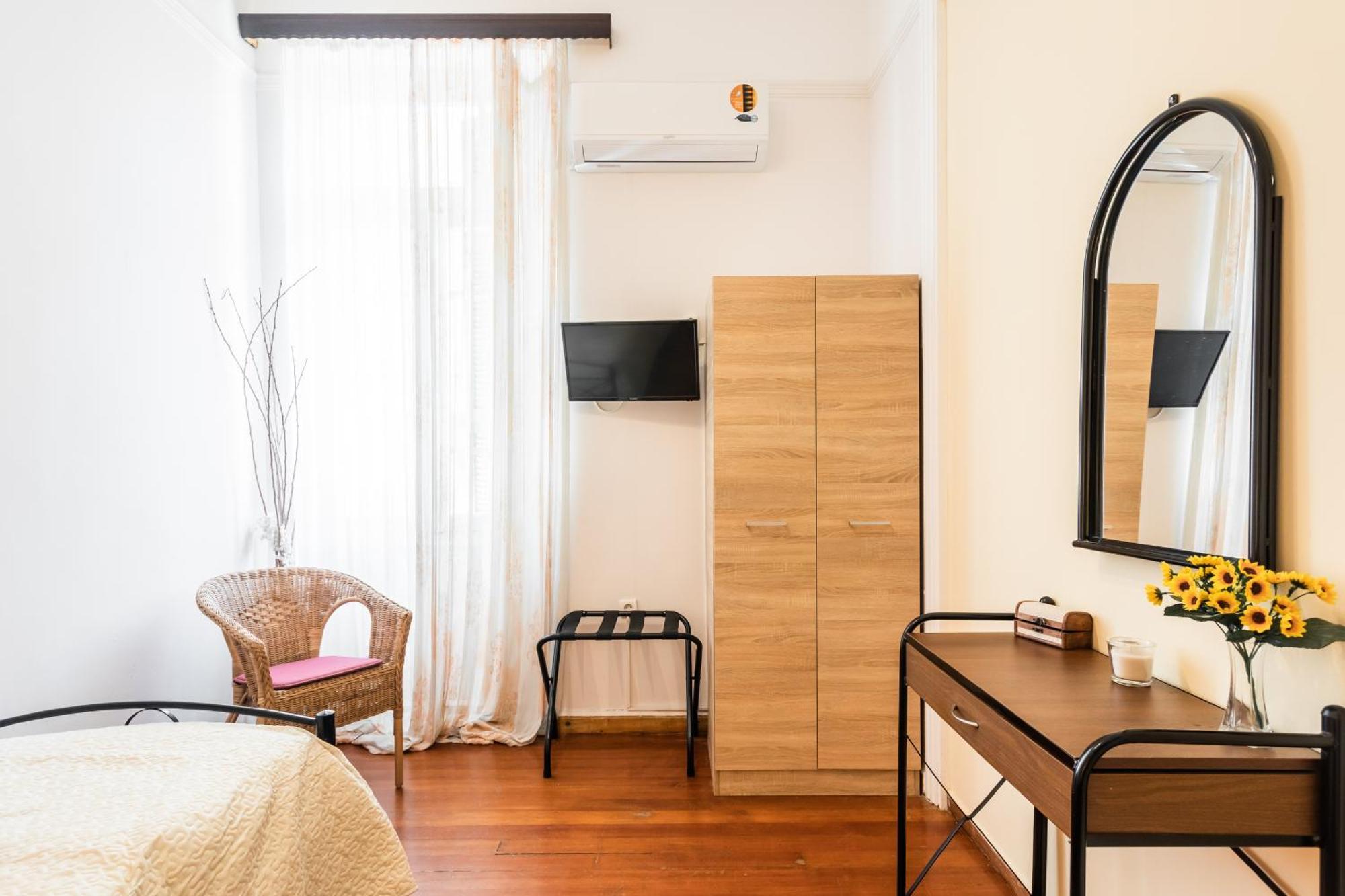 Alegria Simple Economy Rooms Athens Luaran gambar
